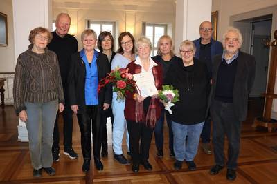 Erica Schwarz-Risch erhält den Kunst- und Kulturpreis der Dr.-Feldbausch-Stiftung