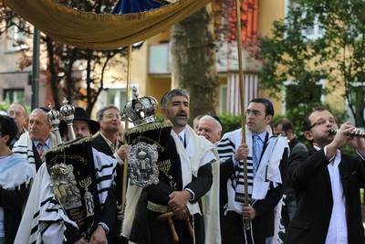 1700 Jahre jüdisches Leben. Tradition und Identität der Juden in Rheinland-Pfalz